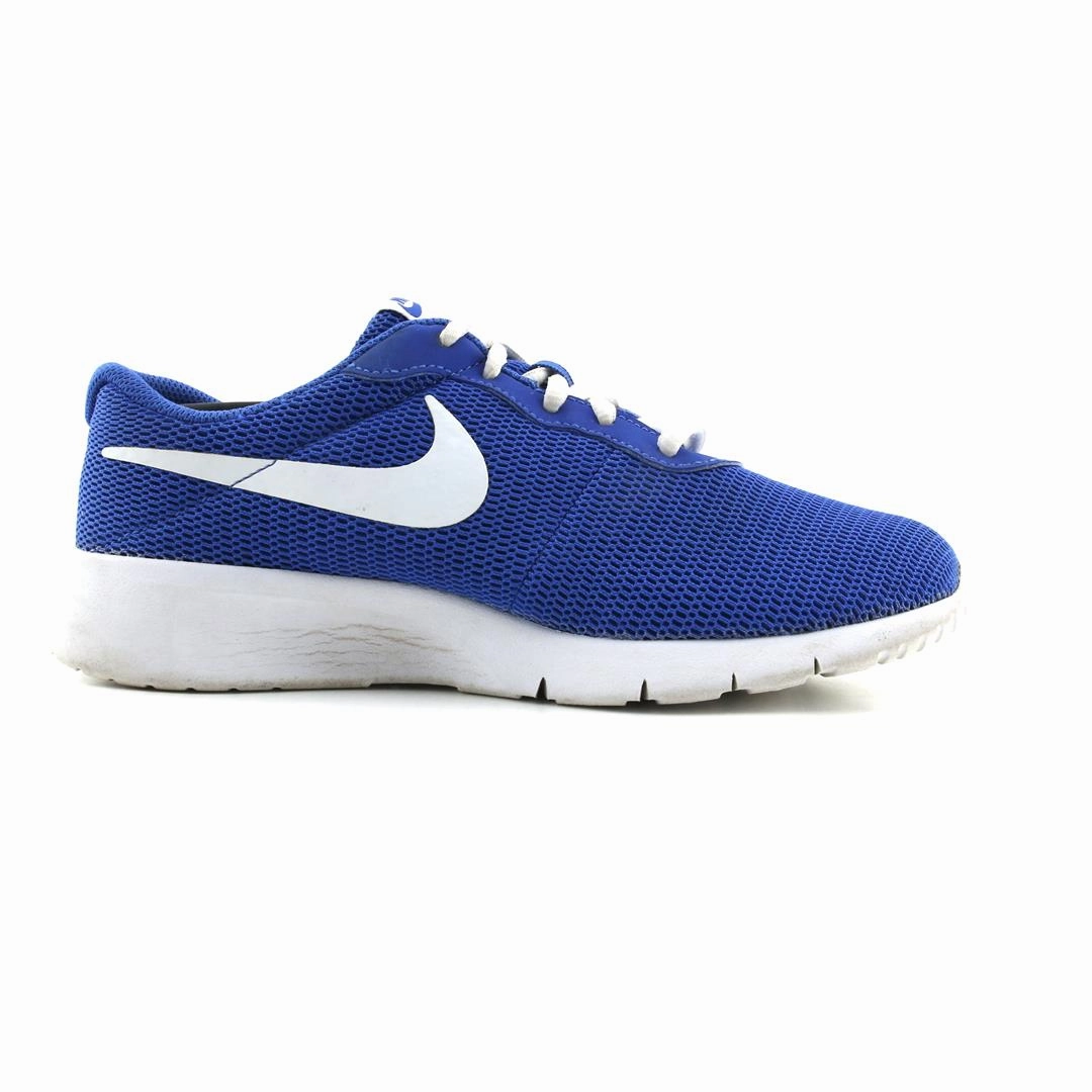 NIKE TANJUN classic Nike shoe photos