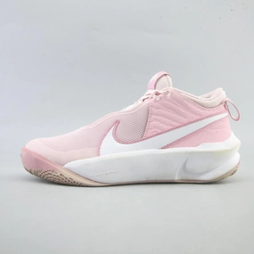 NIKE TEAM HUSTLE D 10 Nike supportive fitness footwear