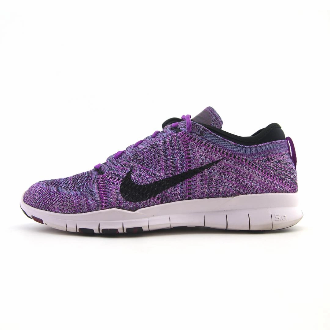 NIKE TR 5 FLYKNIT Nike iconic sport shoe silhouettes