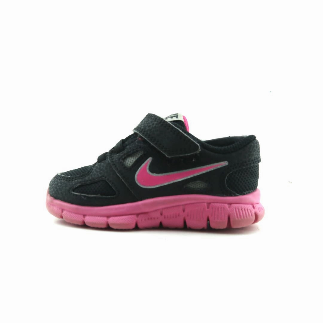 NIKE TRAINING Nike versatile casual footwear