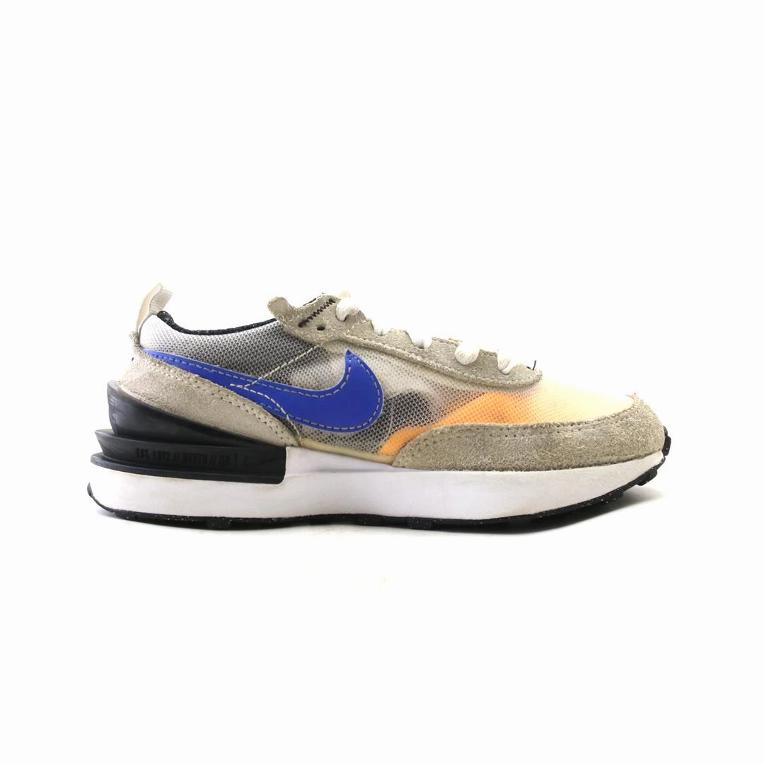 NIKE WAFFLE ONE Nike performance shoe shots