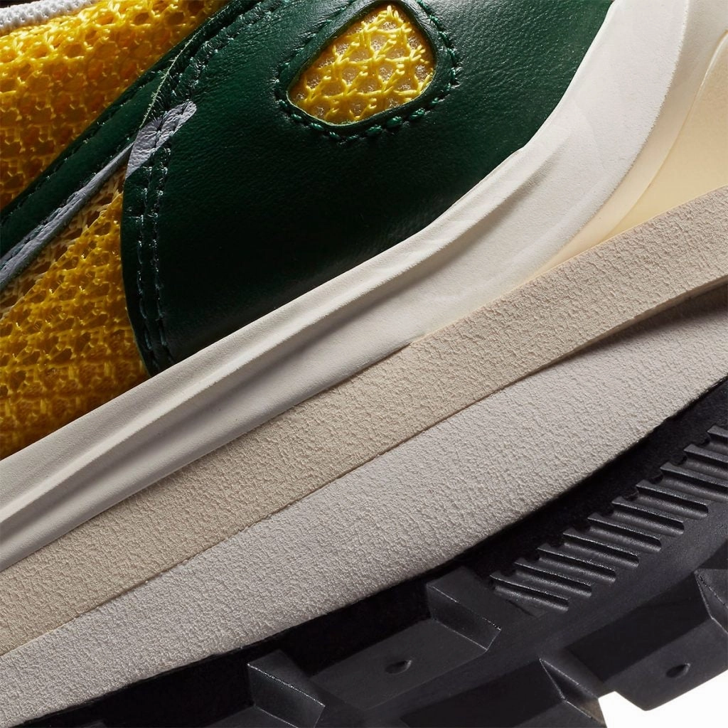 Nike x Sacai Vaporwaffle Tour Yellow Gorge Green Street Shoes