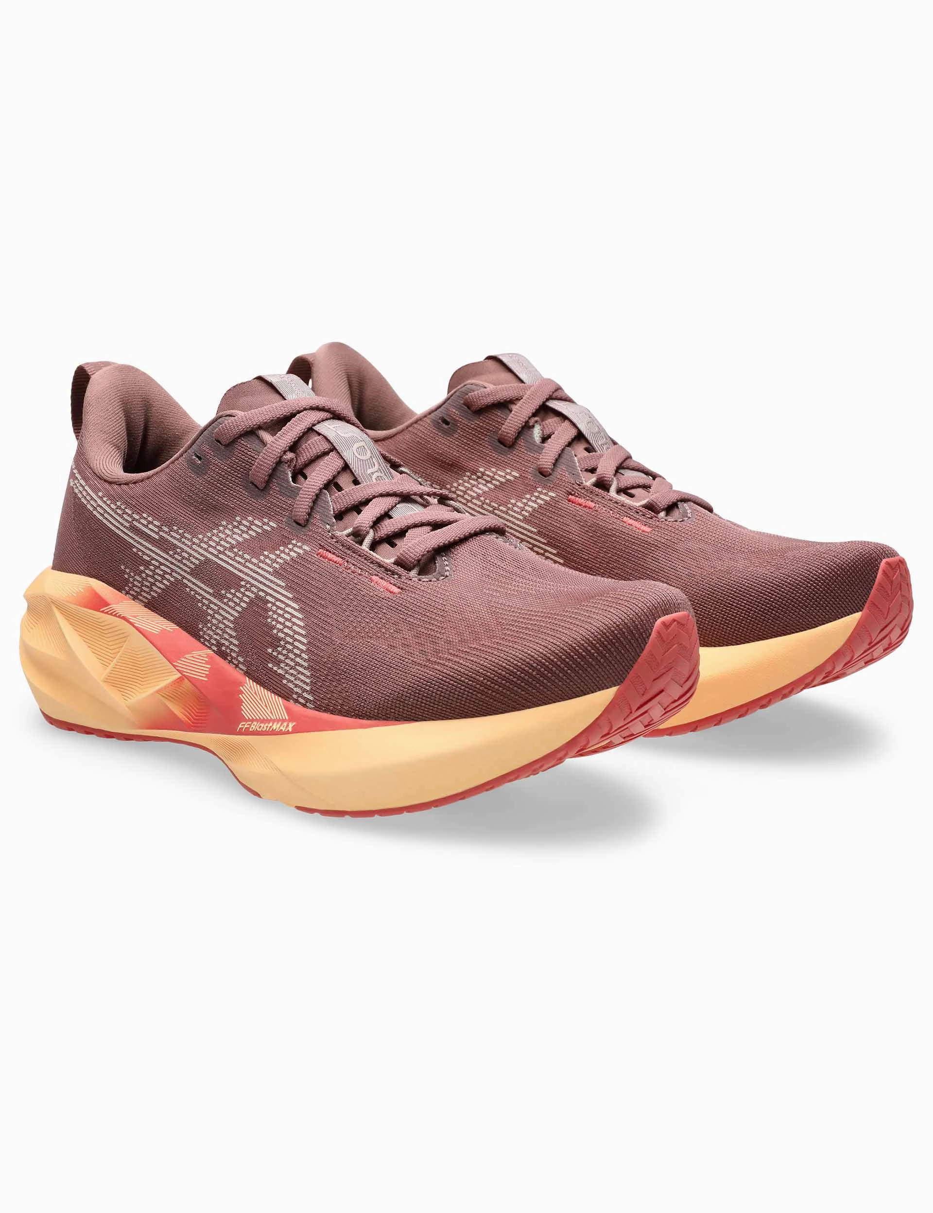 Novablast 5 - Rubble Red/Fawn Asics multi-purpose athletic footwear