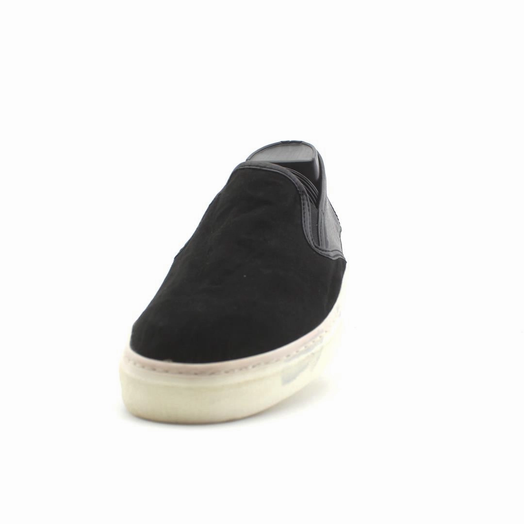 OLD NAVY 1994 affordable Old Navy shoe visuals