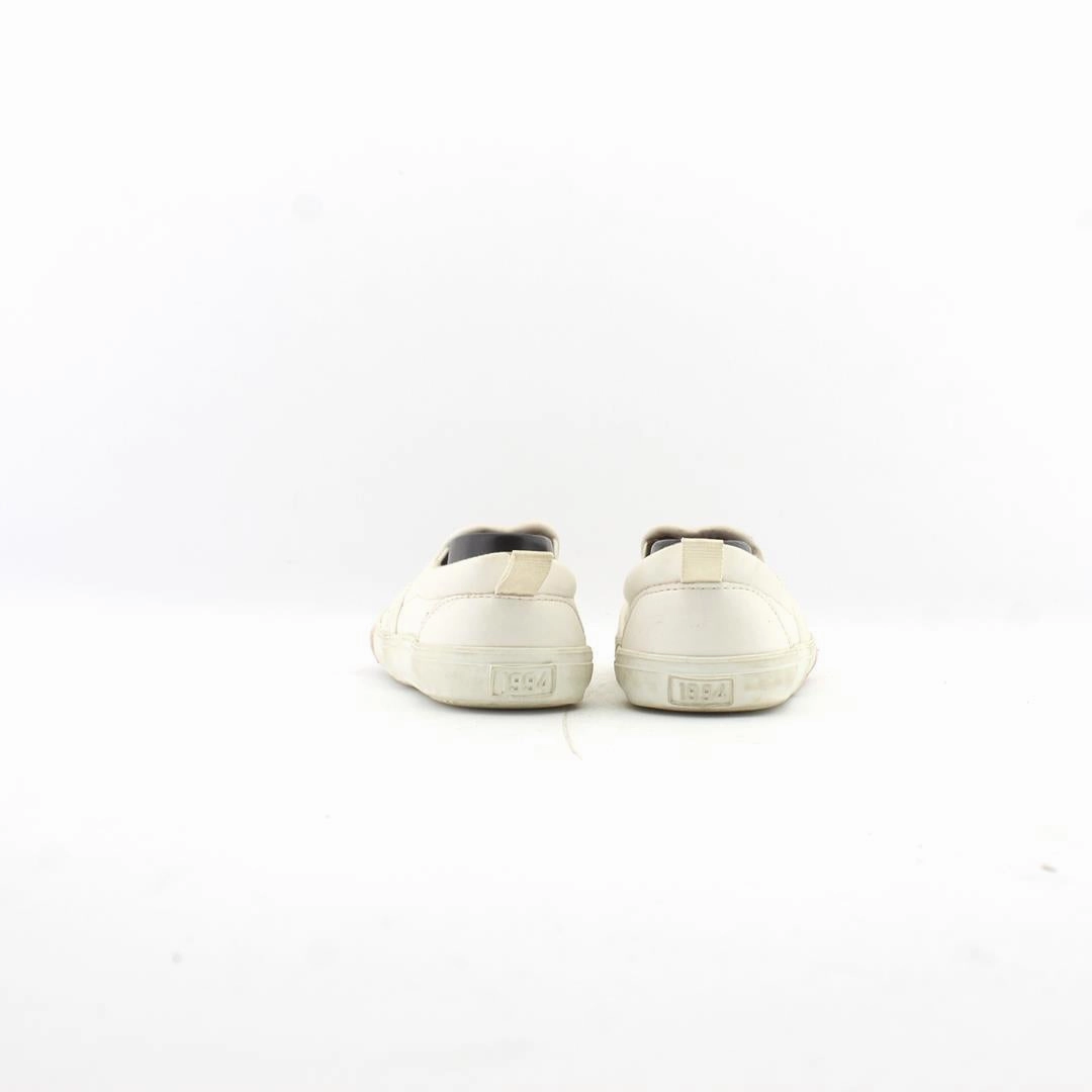 OLD NAVY 1994 Old Navy casual shoe styles