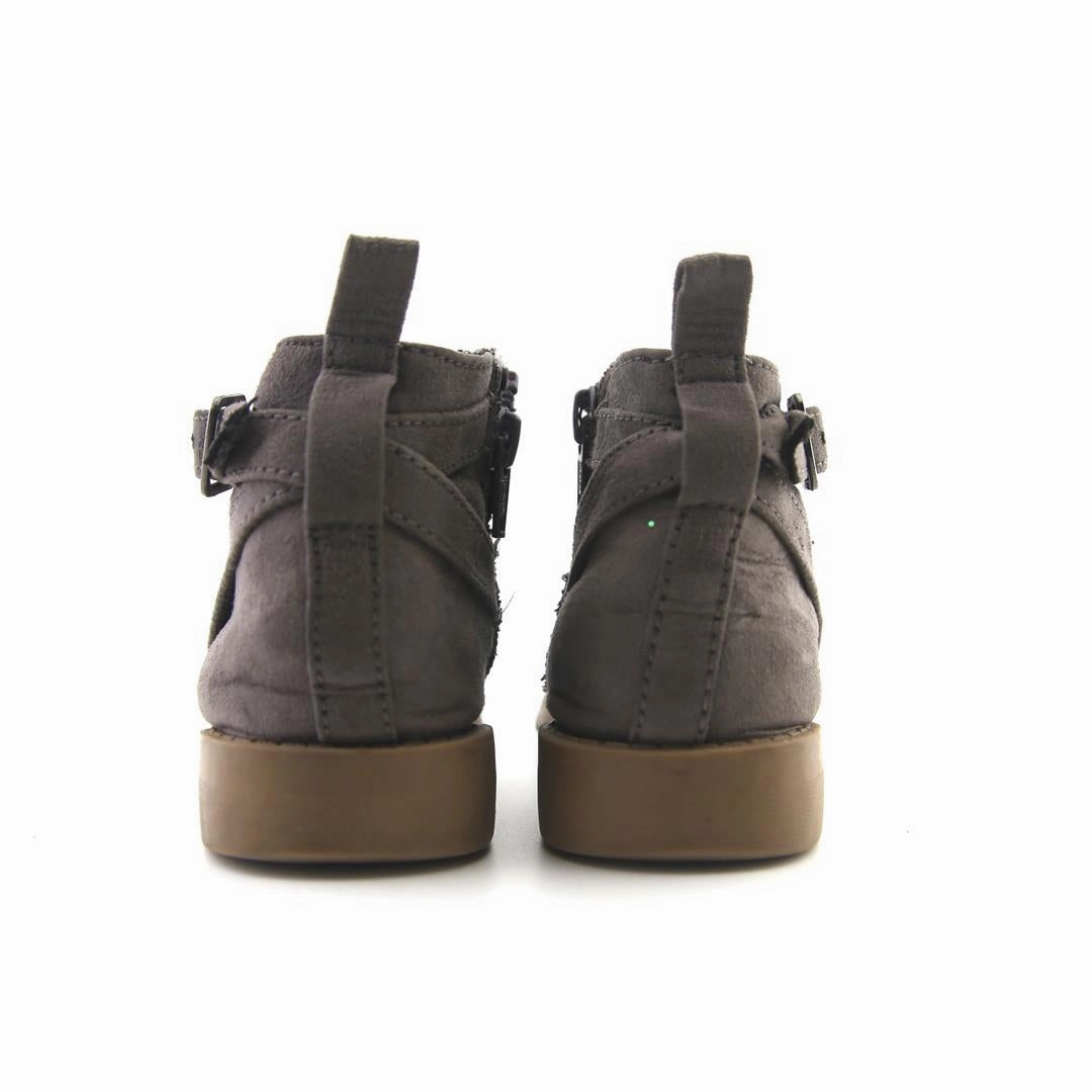 OLD NAVY .. affordable Old Navy shoe visuals