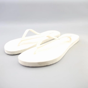 OLD NAVY . Old Navy versatile casual footwear
