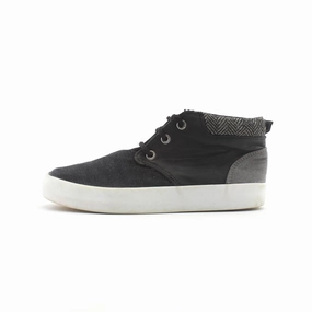 OLD NAVY . Old Navy versatile casual footwear
