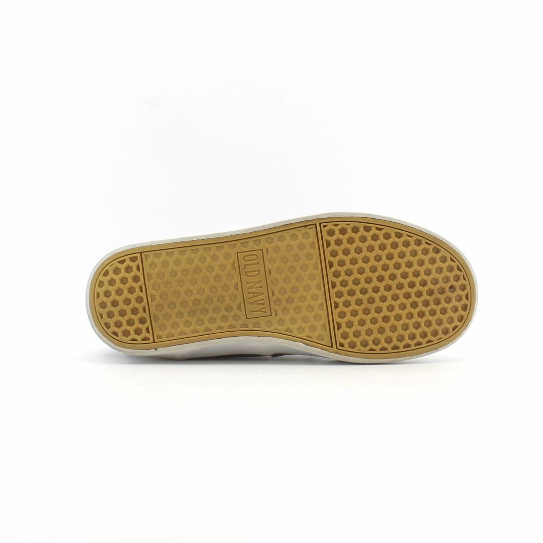 OLD NAVY . affordable Old Navy shoe visuals