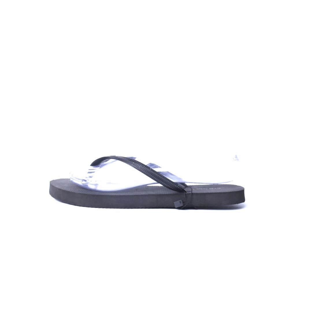 OLD NAVY . affordable Old Navy shoe visuals