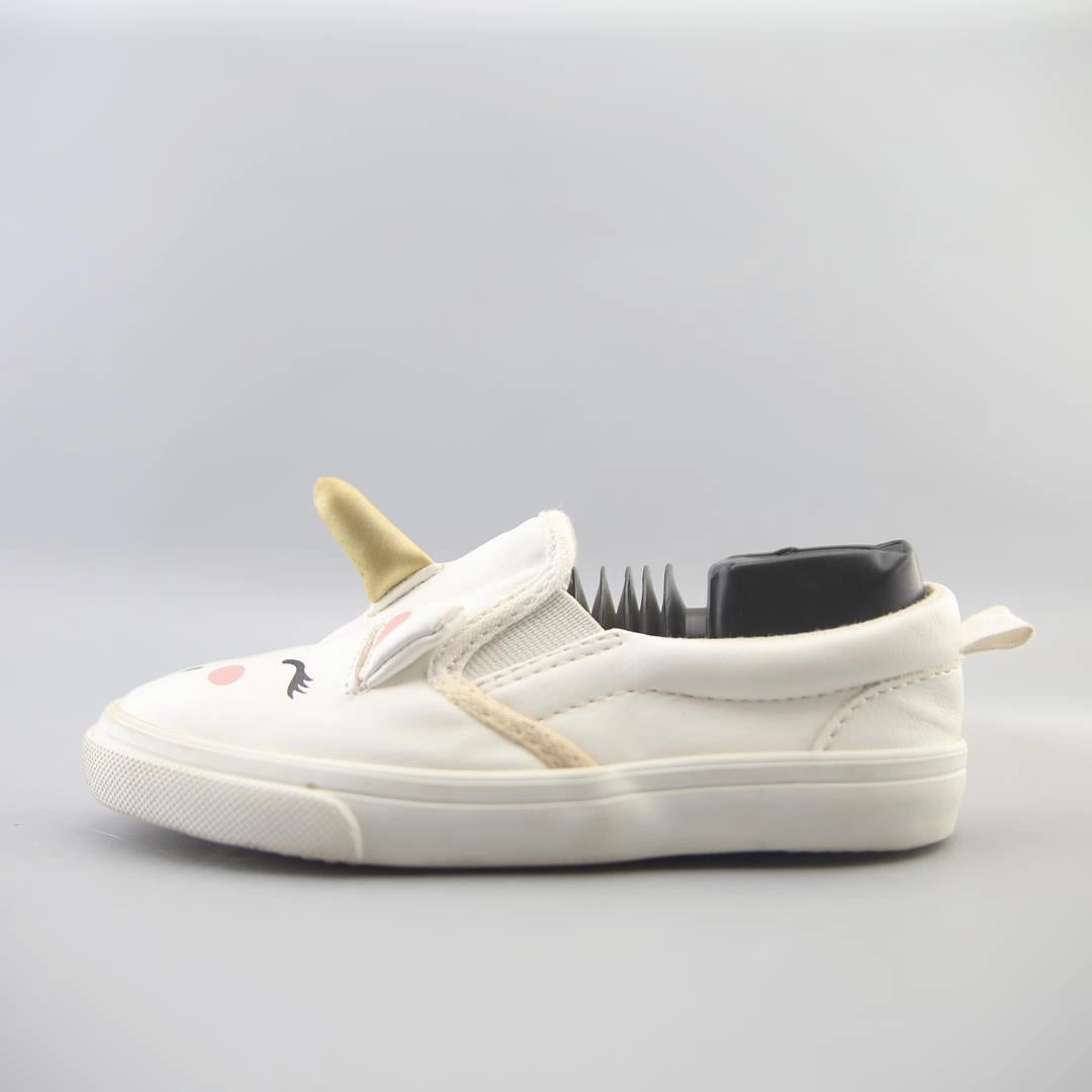 OLD NAVY . Old Navy versatile casual footwear