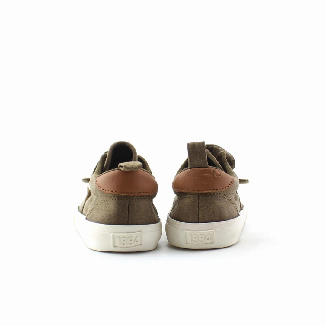 OLD NAVY . affordable Old Navy shoe visuals