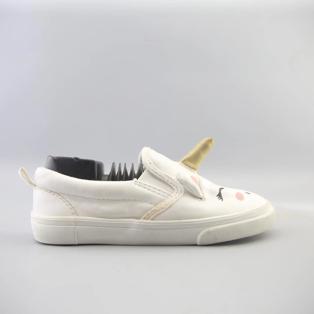 OLD NAVY . affordable Old Navy shoe visuals