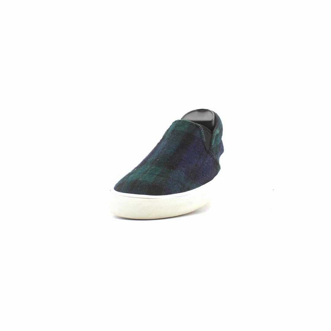OLD NAVY . affordable Old Navy shoe visuals