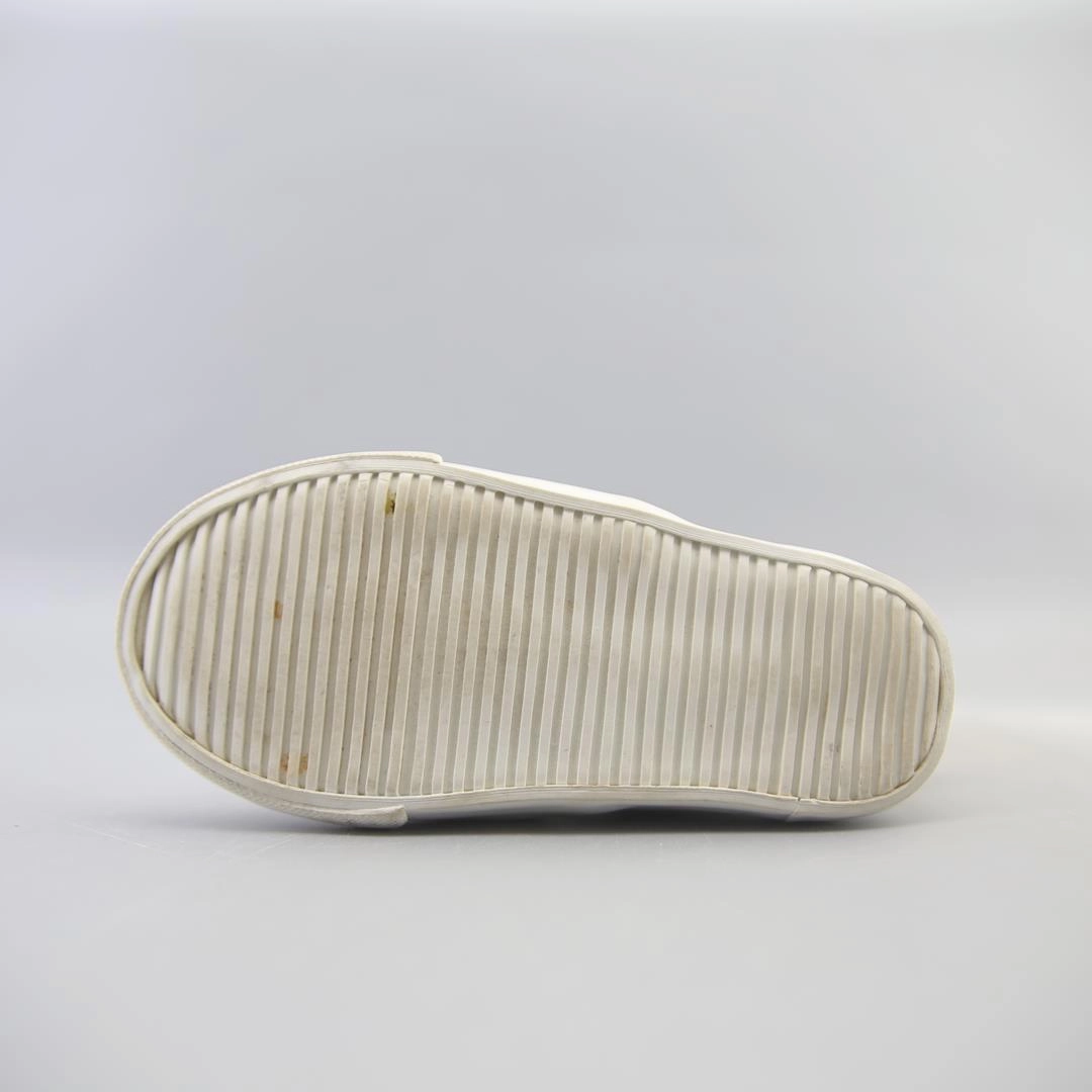 OLD NAVY . affordable Old Navy shoe visuals