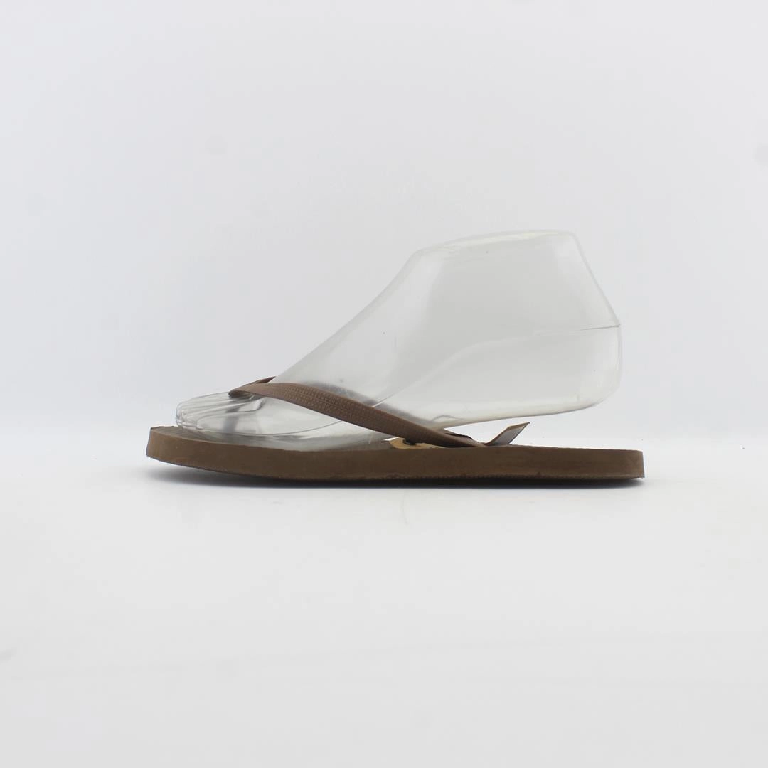 OLD NAVY . Old Navy versatile casual footwear