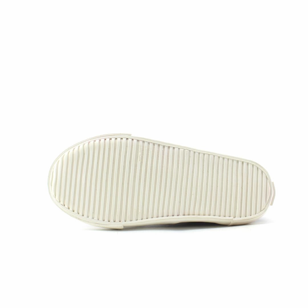 OLD NAVY . affordable Old Navy shoe visuals