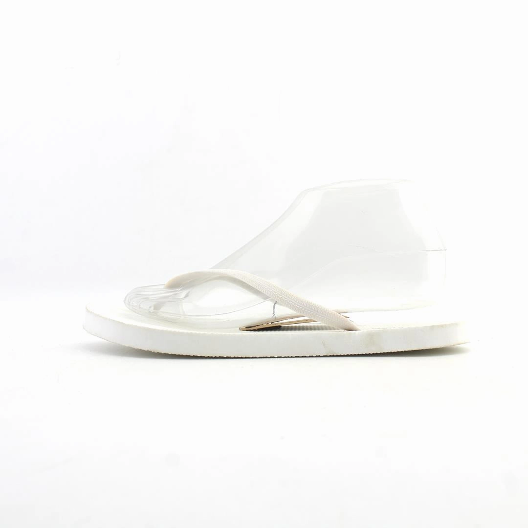 OLD NAVY . Old Navy versatile casual footwear