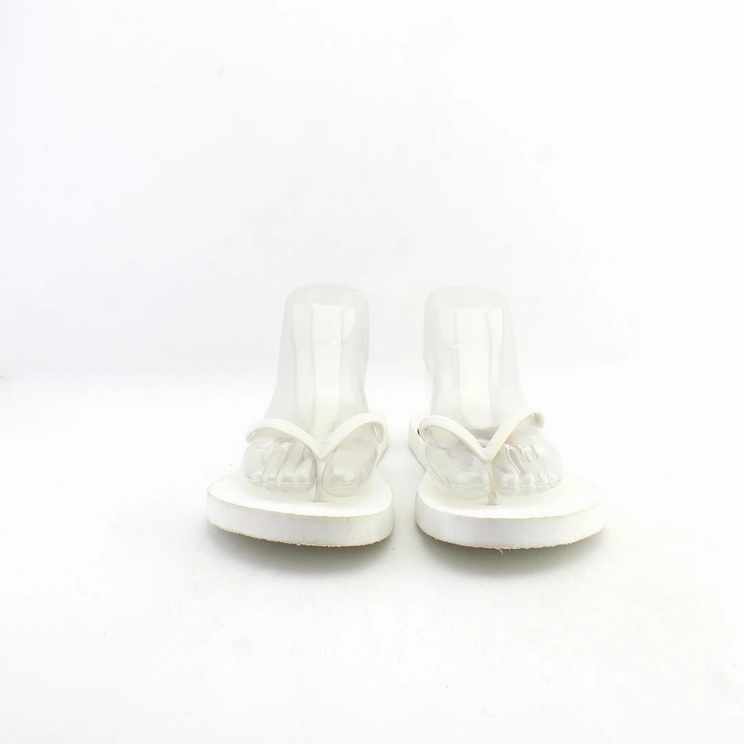 OLD NAVY . affordable Old Navy shoe visuals