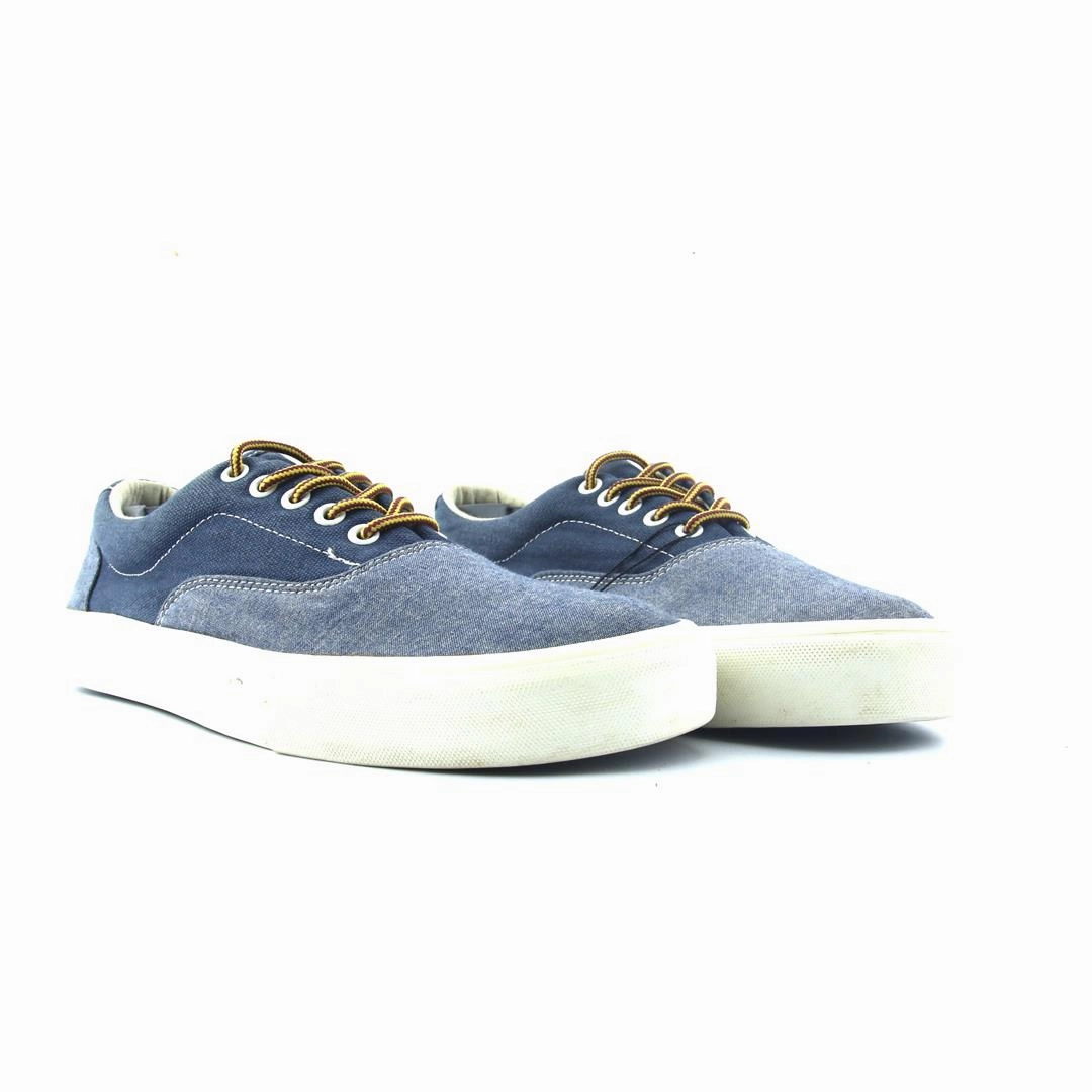 OLD NAVY . affordable Old Navy shoe visuals