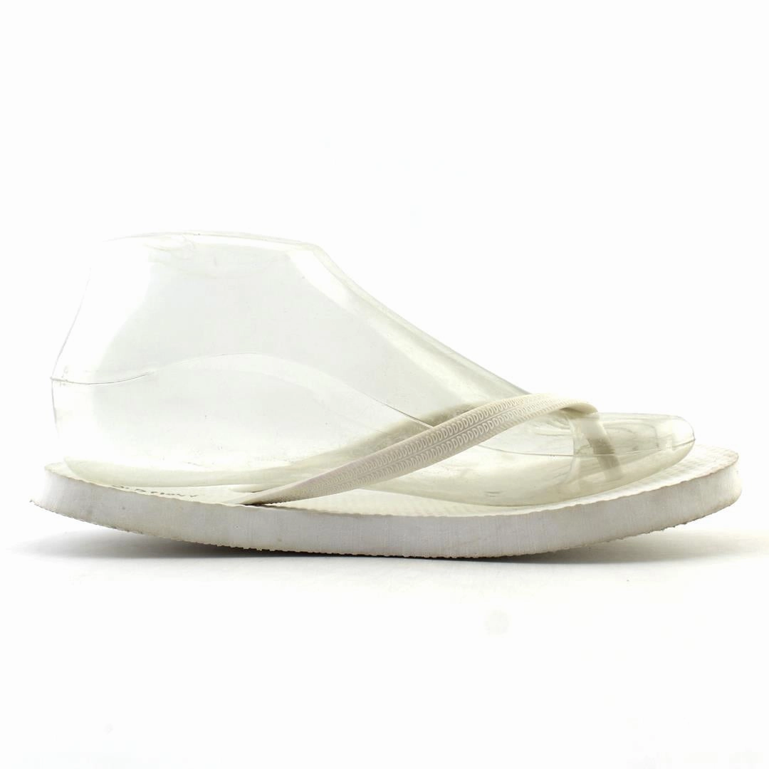 OLD NAVY . affordable Old Navy shoe visuals