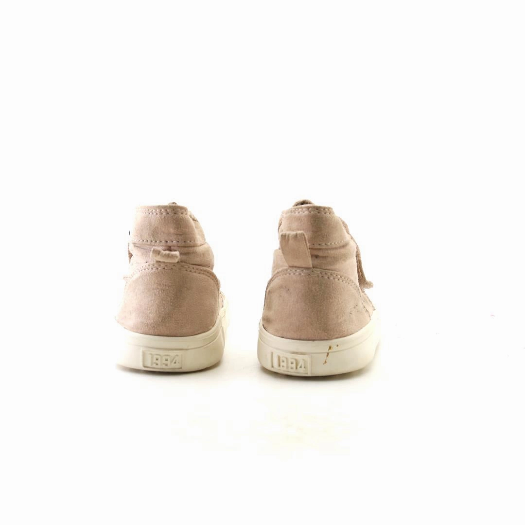 OLD NAVY . everyday Old Navy footwear looks