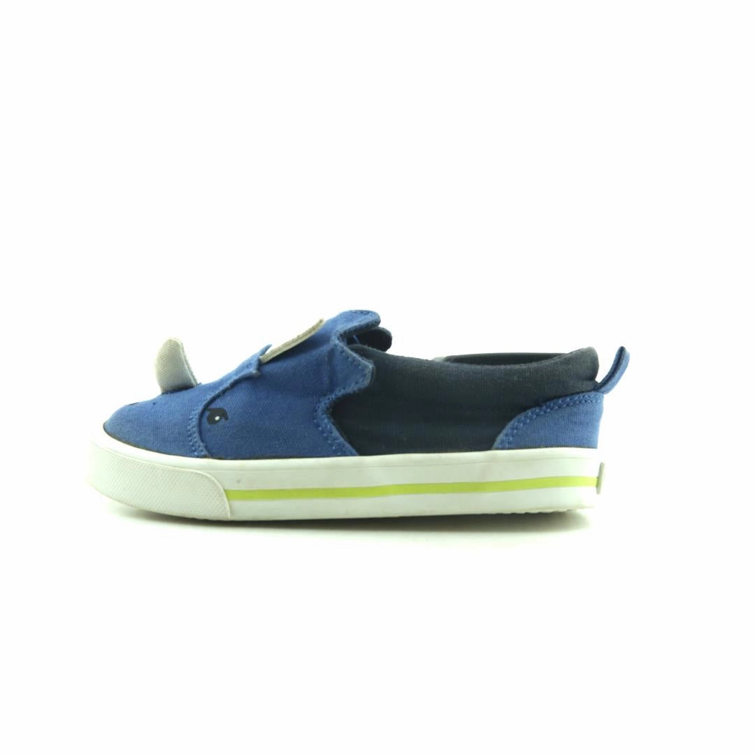 OLD NAVY . Old Navy everyday footwear styles