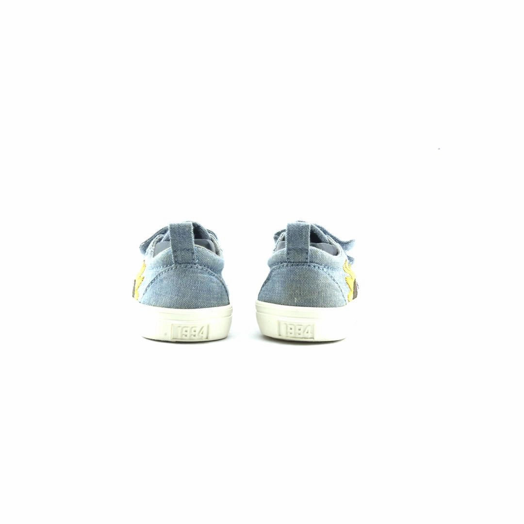 OLD NAVY . Old Navy casual shoe styles