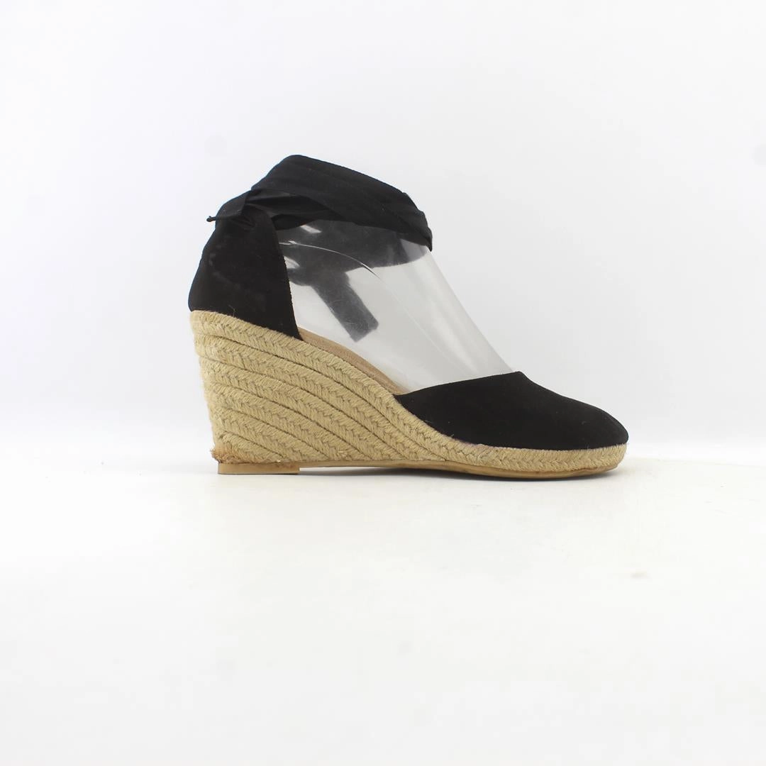 OLD NAVY . Old Navy casual shoe styles