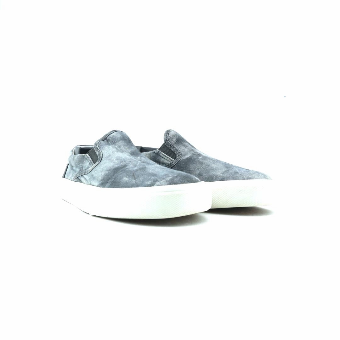 OLD NAVY . Old Navy casual shoe styles