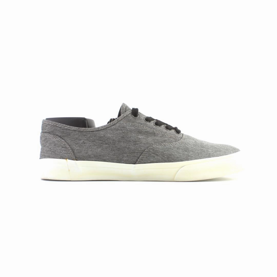 OLD NAVY . Old Navy casual shoe styles
