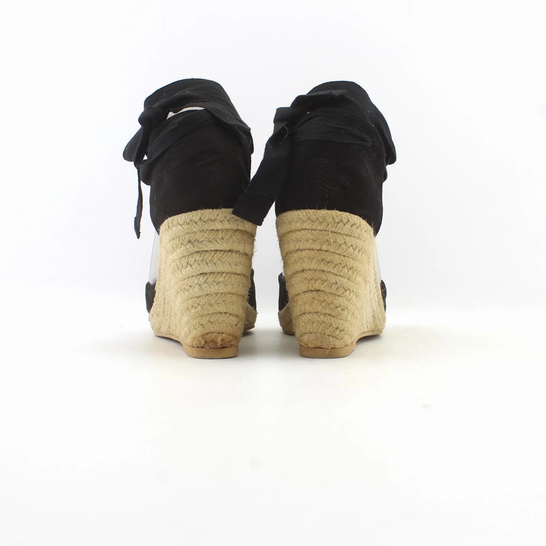 OLD NAVY . Old Navy casual shoe styles
