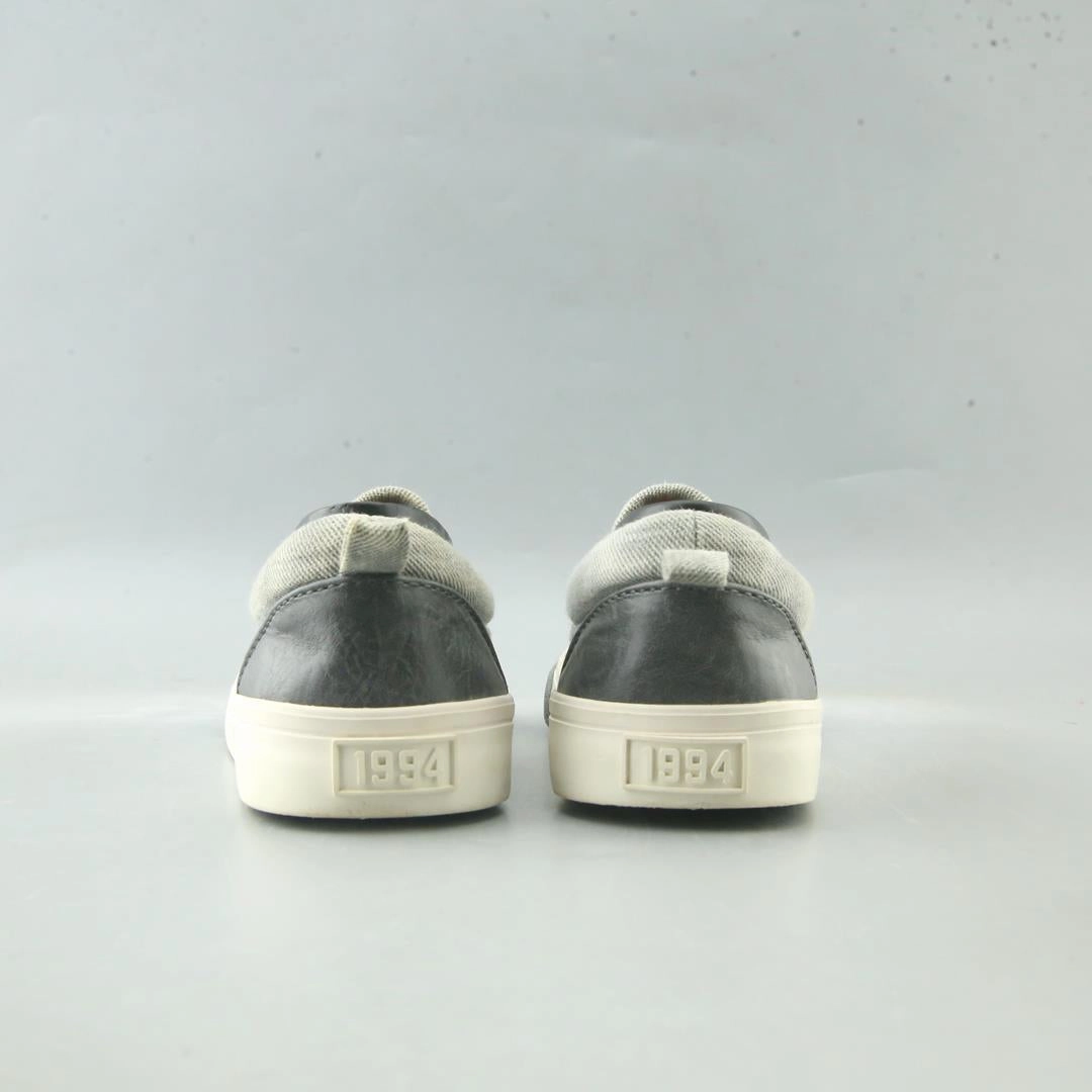 OLD NAVY . Old Navy casual shoe styles