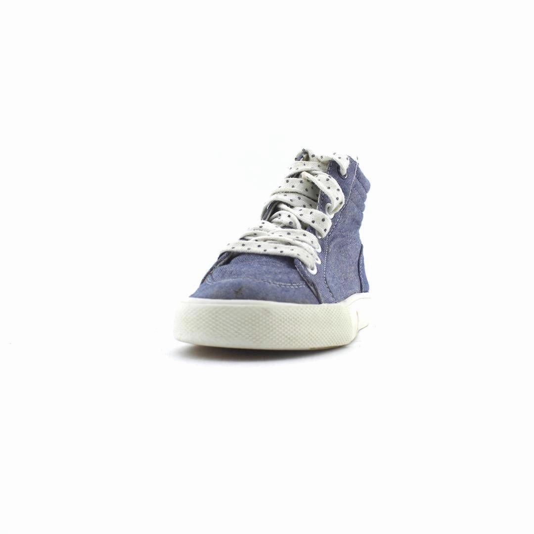 OLD NAVY . Old Navy casual shoe styles