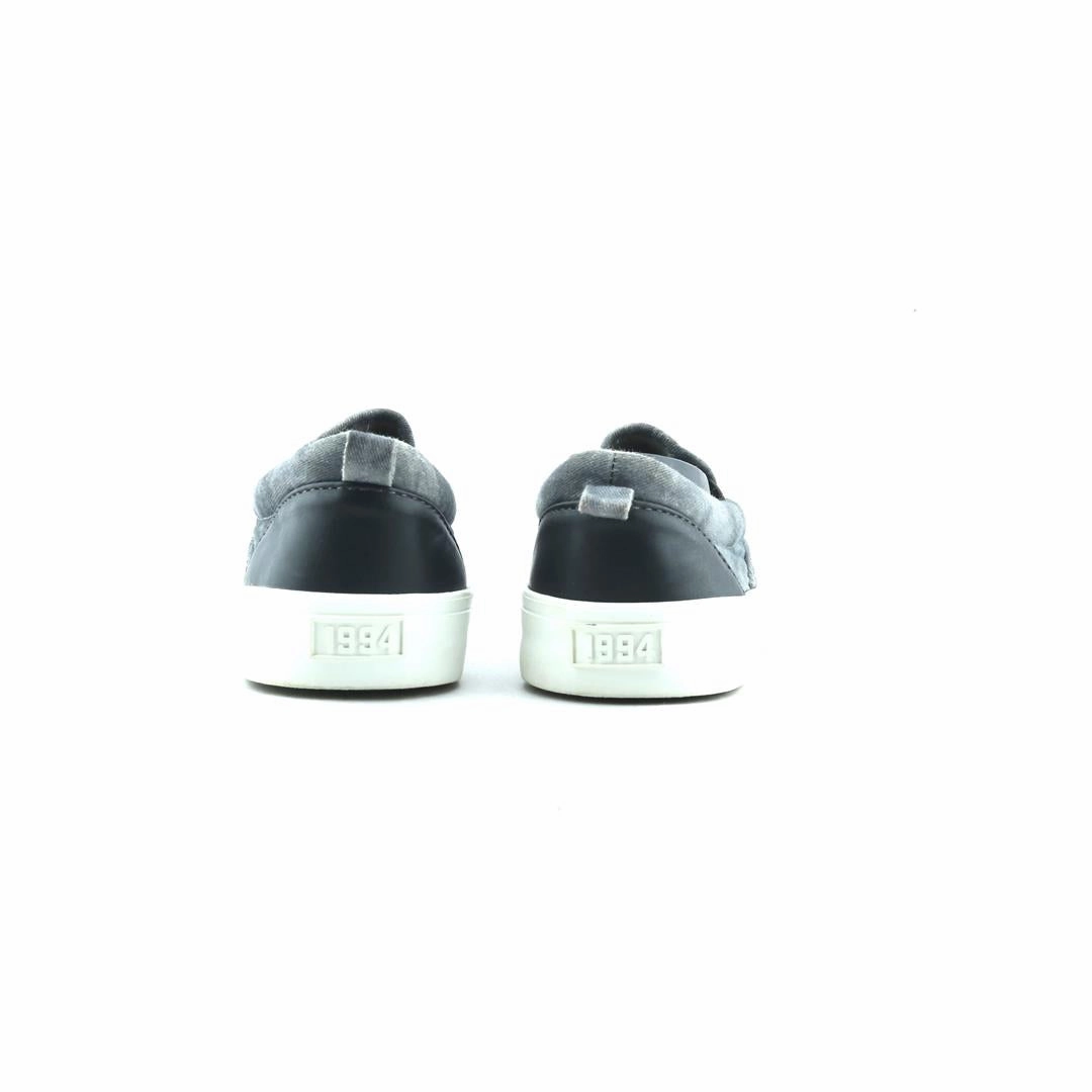 OLD NAVY . Old Navy casual shoe styles