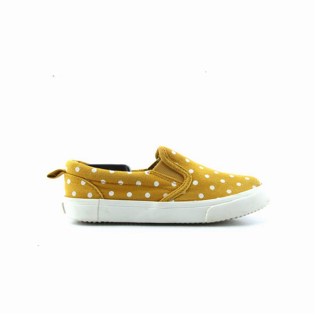 OLD NAVY . Old Navy casual shoe styles