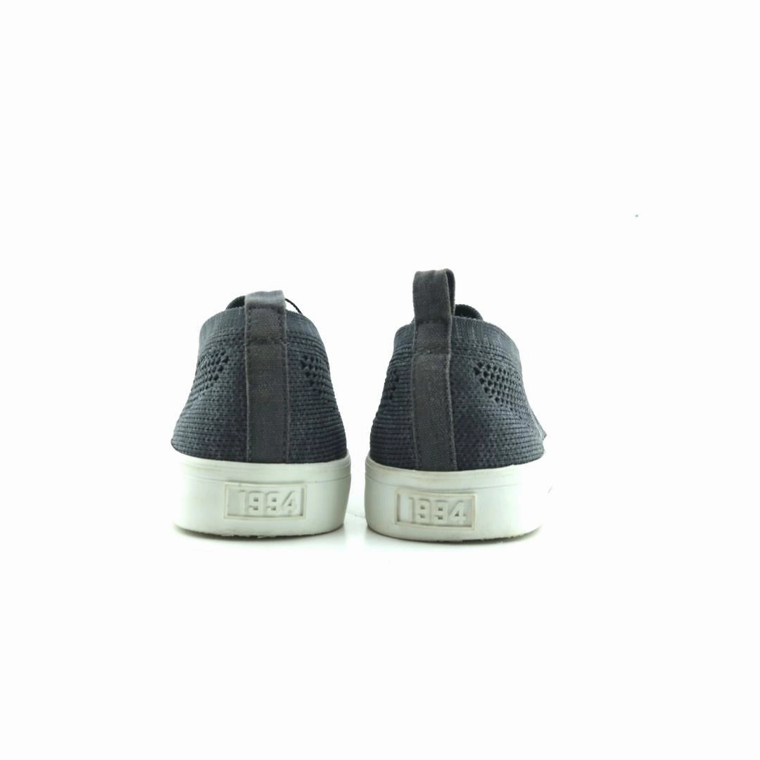 OLD NAVY . Old Navy casual shoe styles