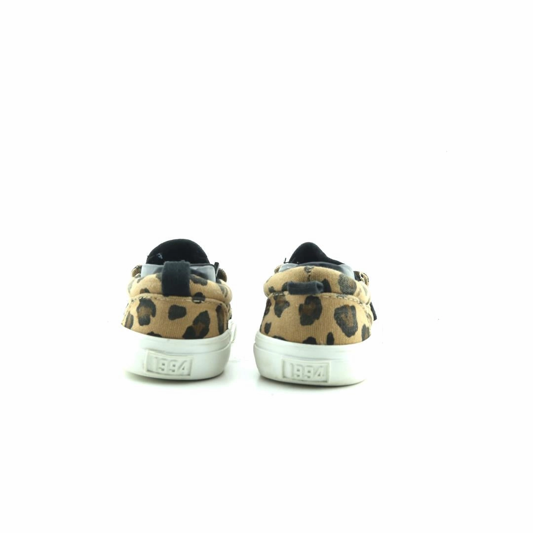 OLD NAVY . Old Navy casual shoe styles