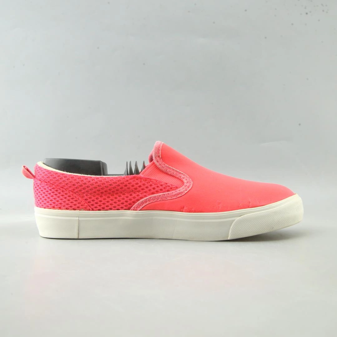OLD NAVY . Old Navy casual shoe styles