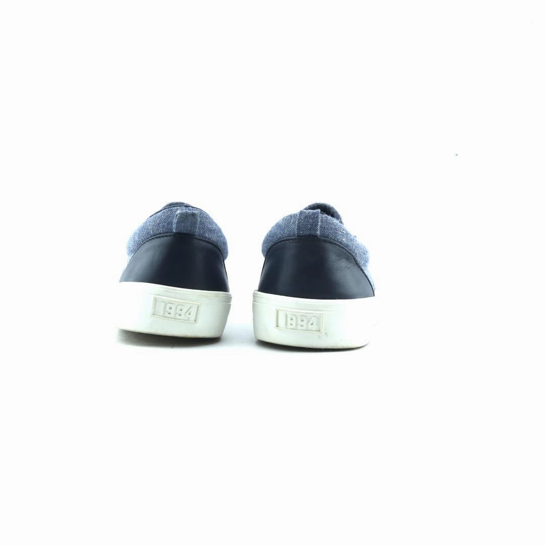 OLD NAVY . Old Navy casual shoe styles