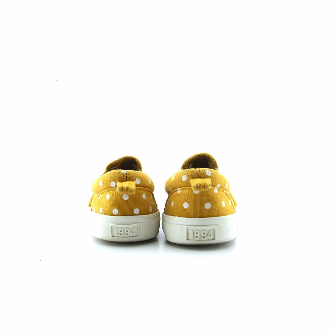 OLD NAVY . Old Navy casual shoe styles