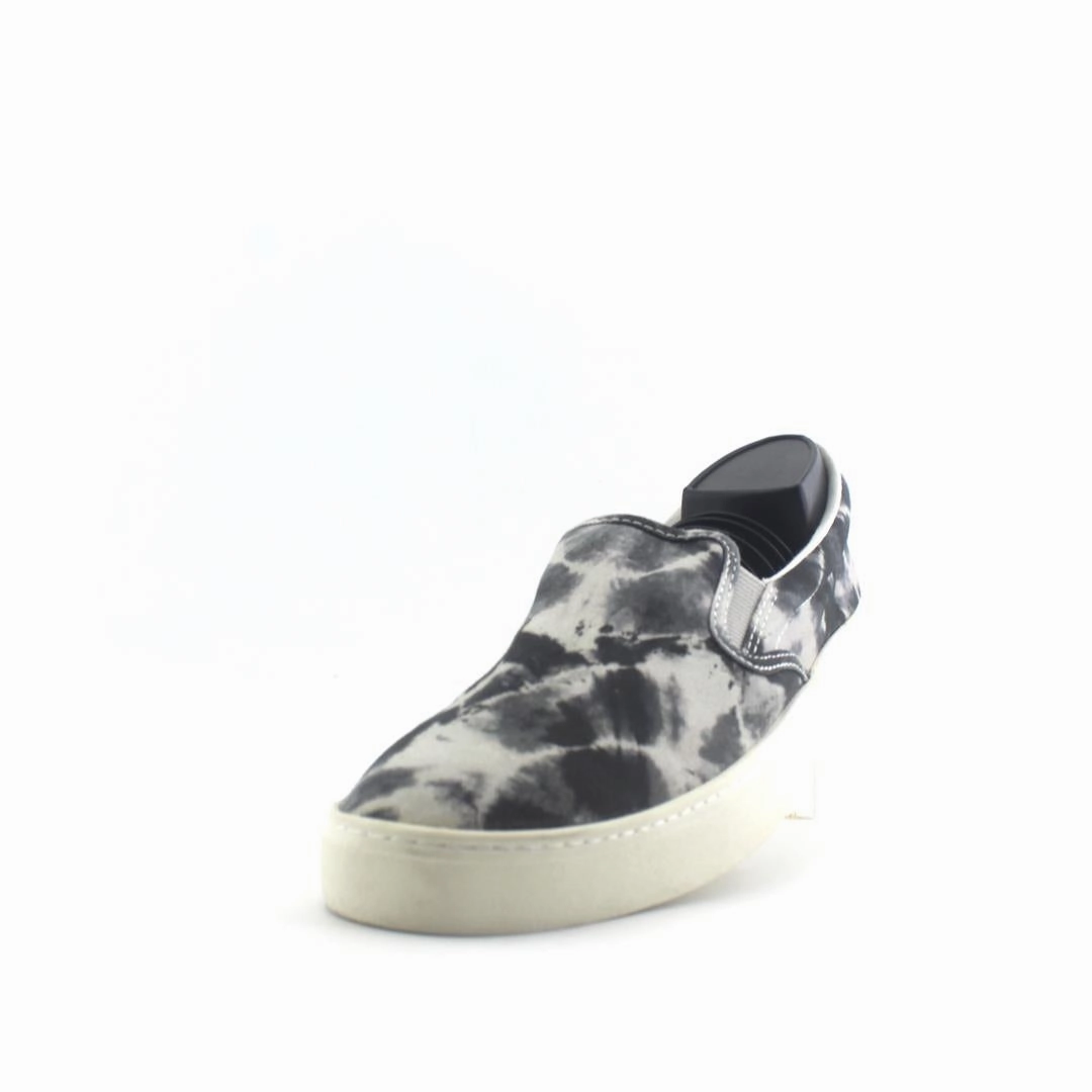 OLD NAVY . Old Navy shoe design snapshots