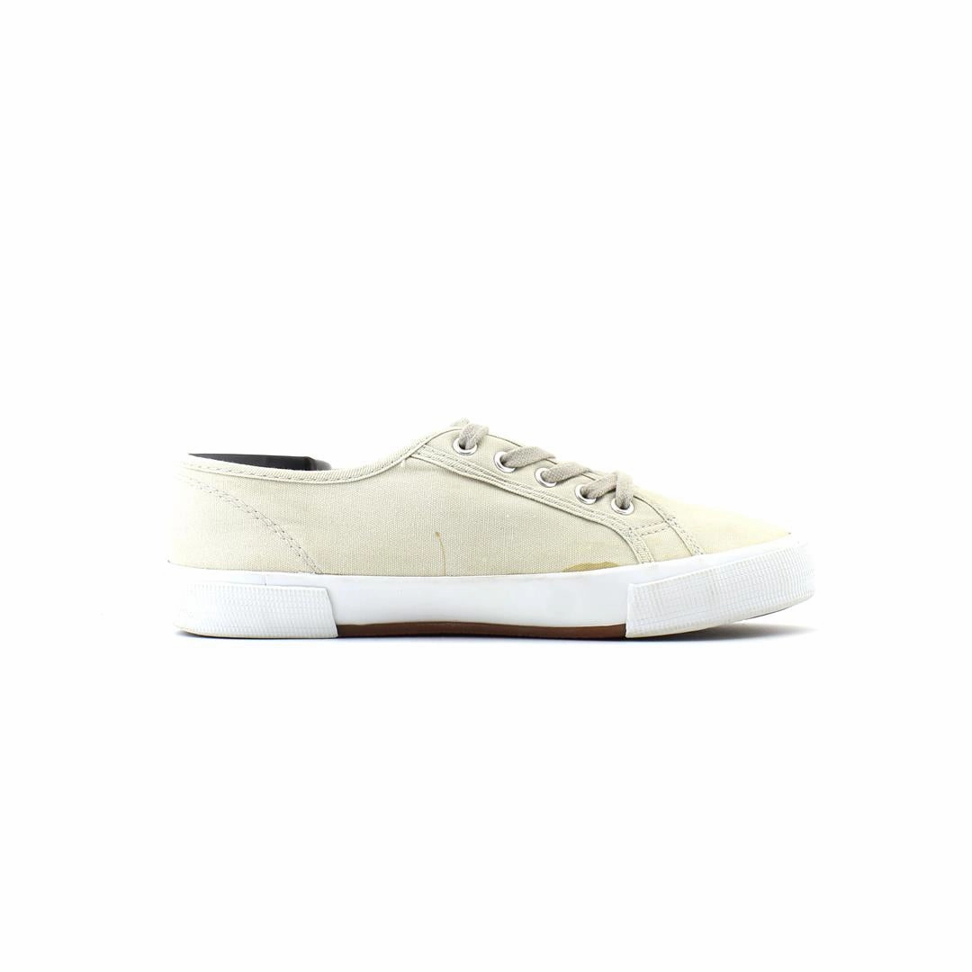 OLD NAVY . Old Navy shoe design snapshots