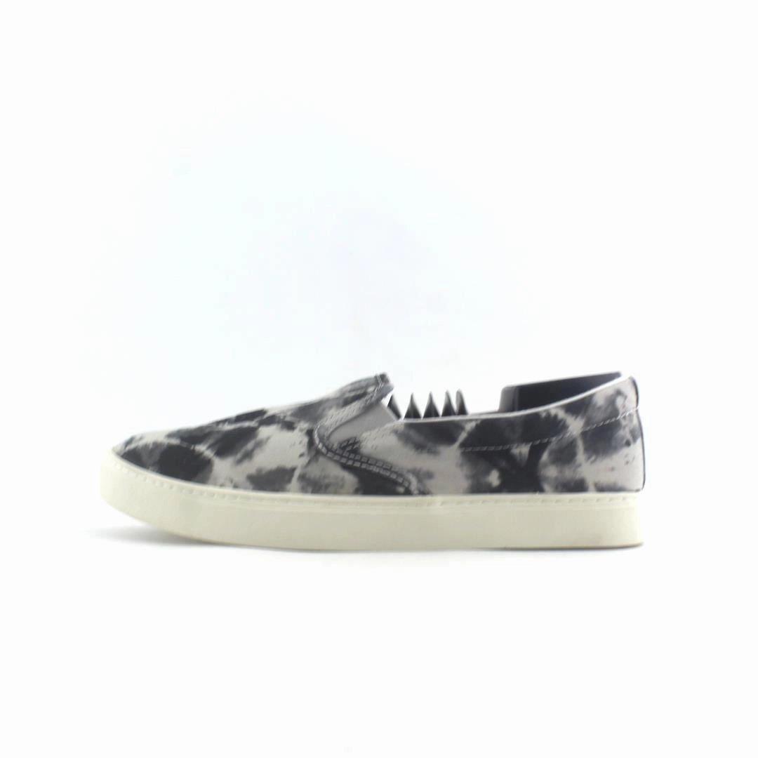 OLD NAVY . Old Navy trendy shoe designs