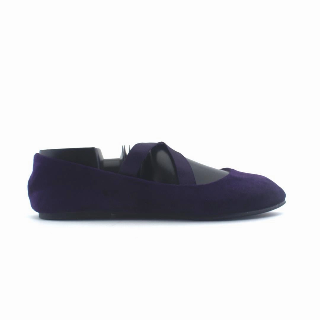OLD NAVY . Old Navy shoe design snapshots