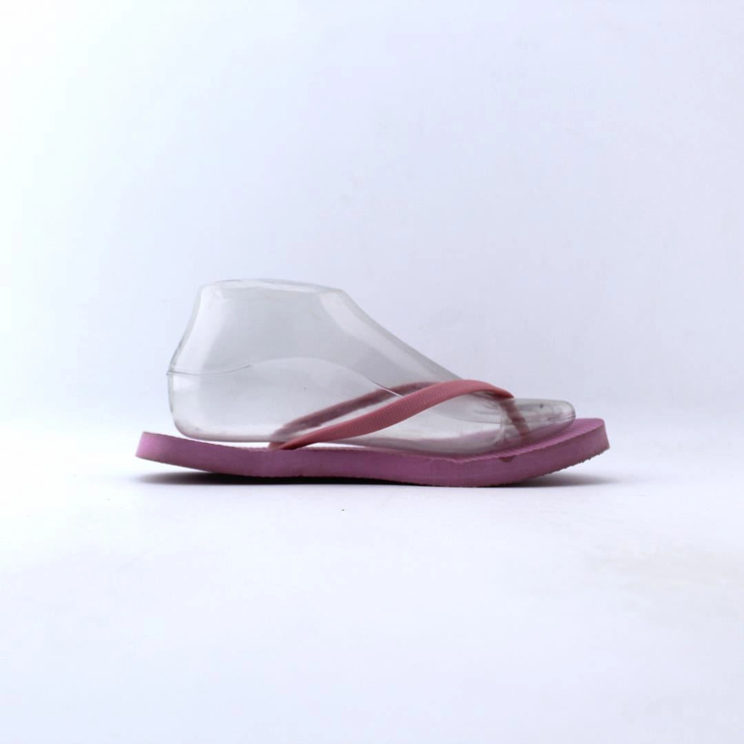 OLD NAVY . Old Navy shoe design snapshots