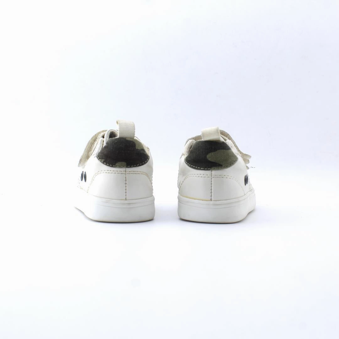 OLD NAVY . Old Navy shoe design snapshots