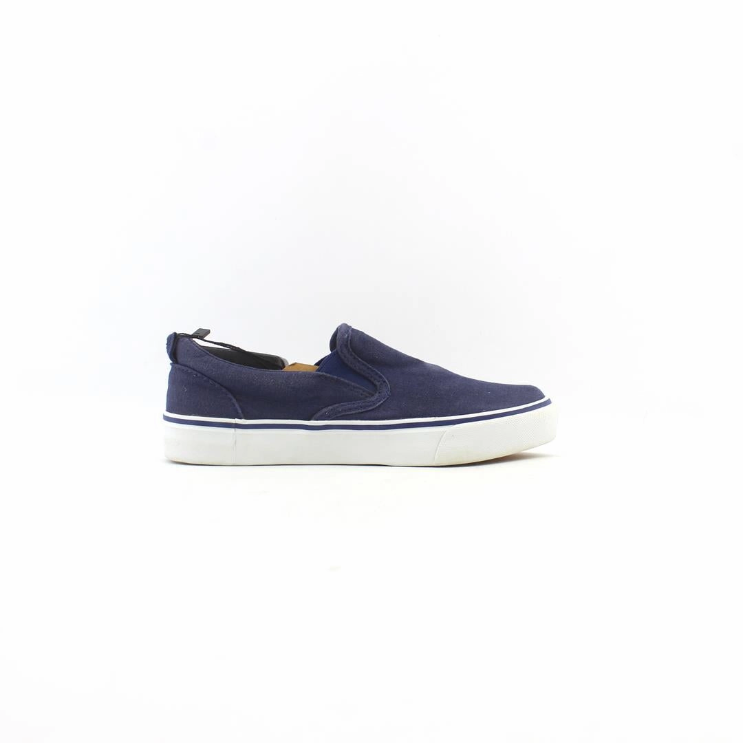 OLD NAVY . Old Navy shoe design snapshots