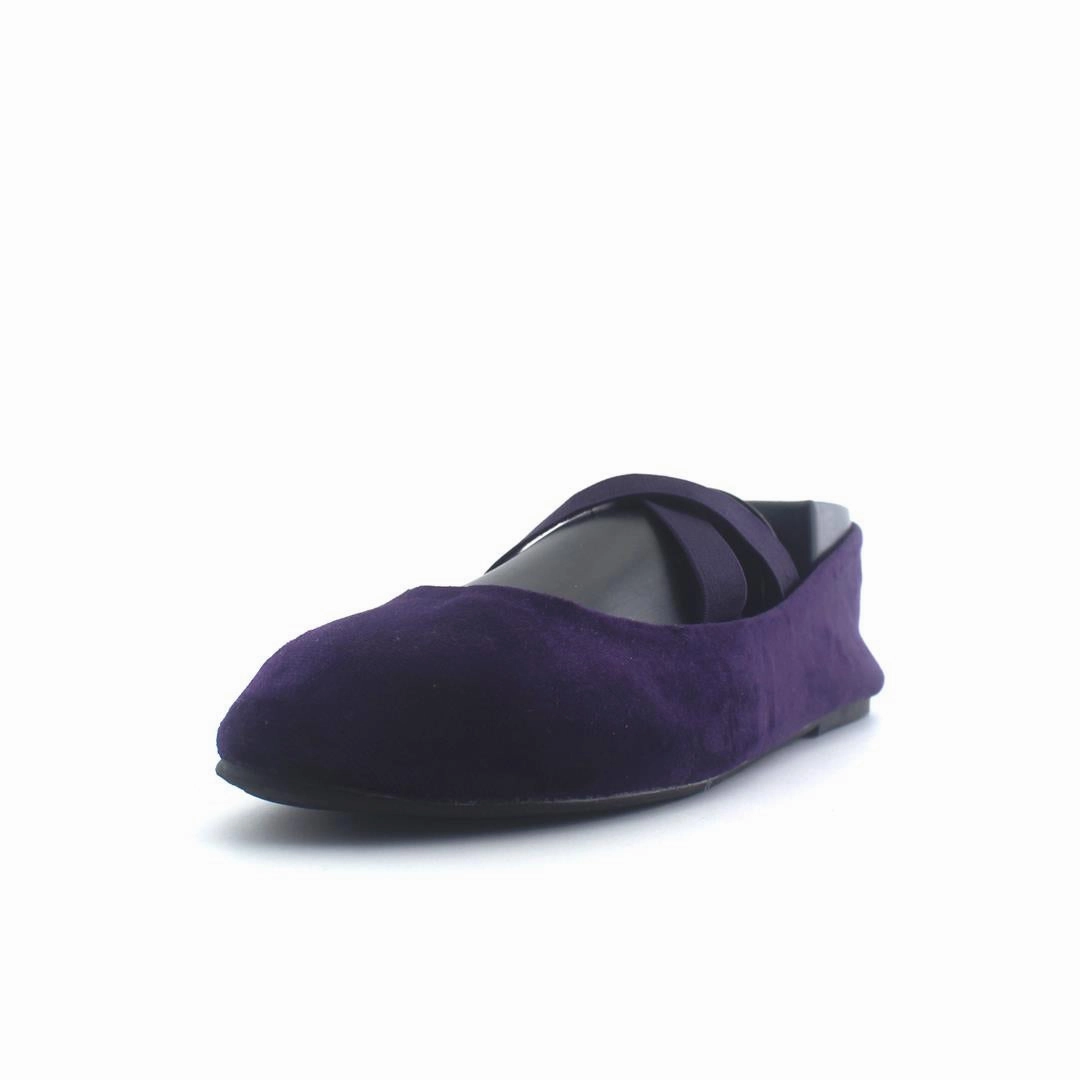 OLD NAVY . Old Navy shoe design snapshots
