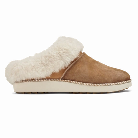 OLUKAI KU'I Olukai leather slip-ons with island style